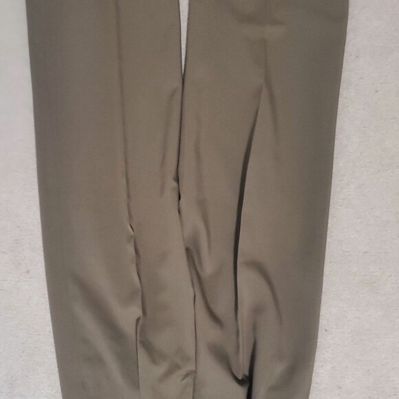 Pleated straight-leg pants - Picture 6 of 8